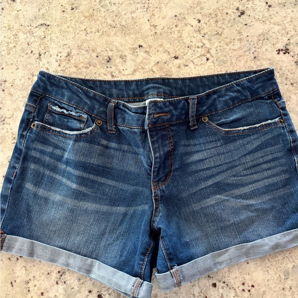 Time and Tru Dark Blue Rolled-Hem Denim Shorts